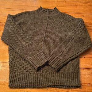 American Eagle green sweater size small
